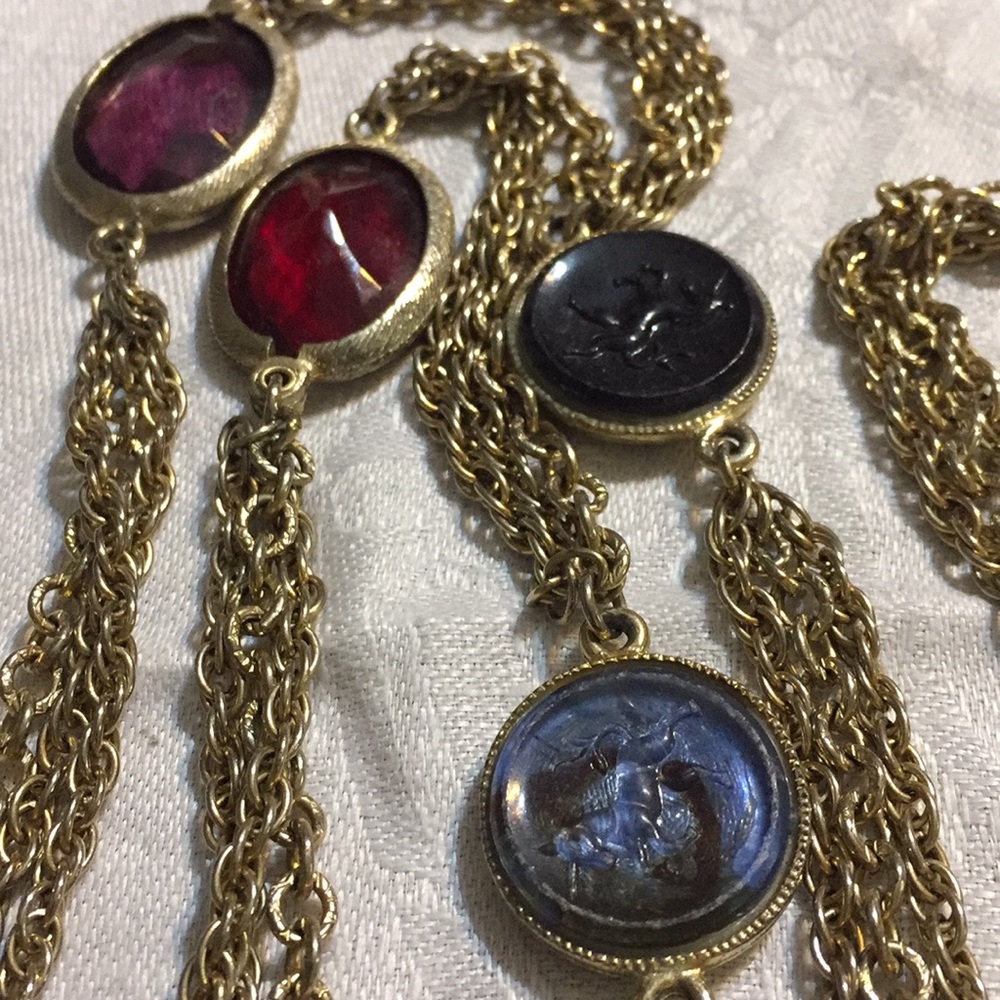 Vintage Gold Tone Multi Color Stone Necklace